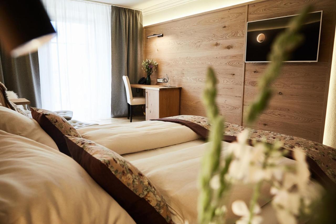 Wellness Natur Resort Gut Edermann Teisendorf Eksteriør bilde