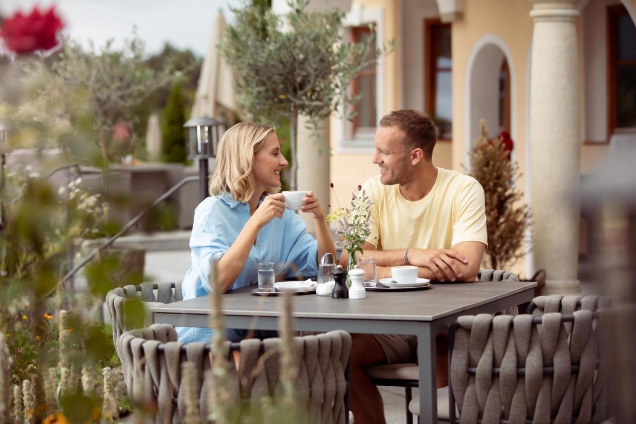 Wellness Natur Resort Gut Edermann Teisendorf Eksteriør bilde